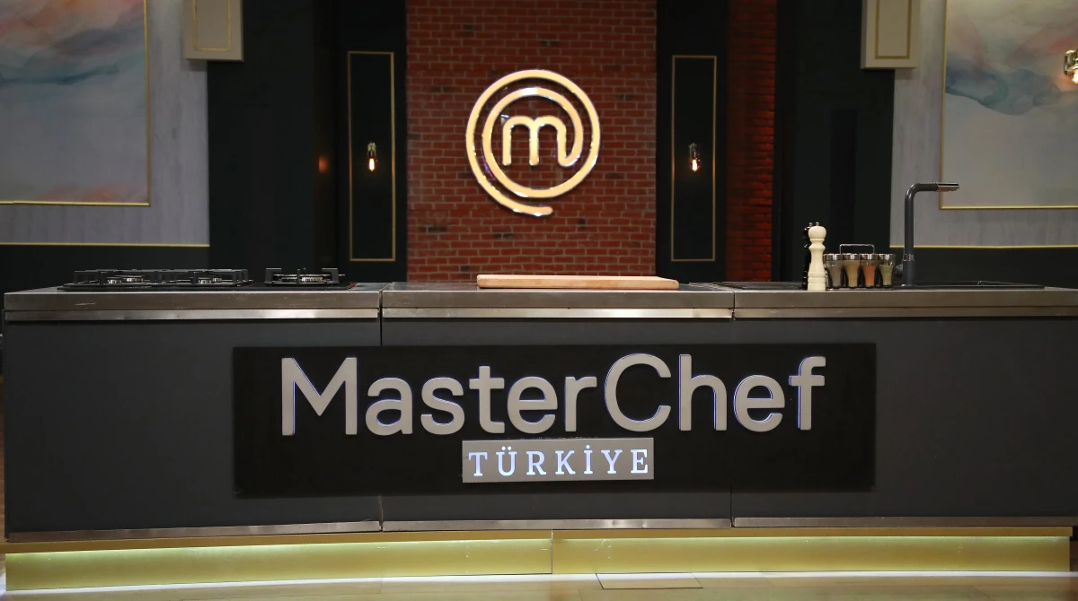 MasterChef Türkiye 2026 Başladı: Mutfakta Yeni Dönem, Reytinglerde Zirve Yarışı!